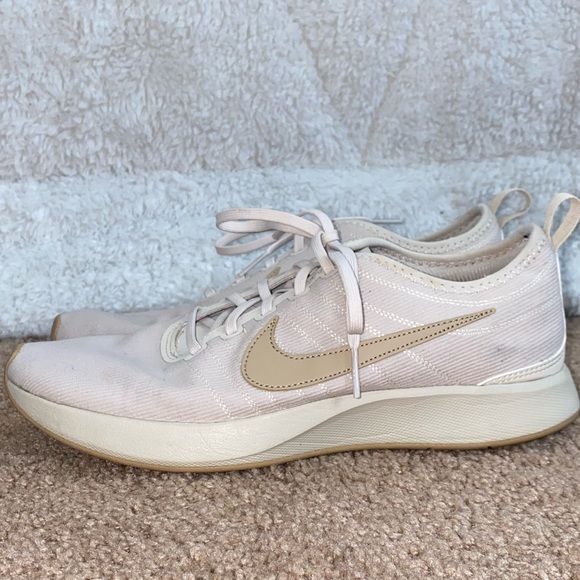 Cream/Tan Nike Sneakers - Picture 3 of 8